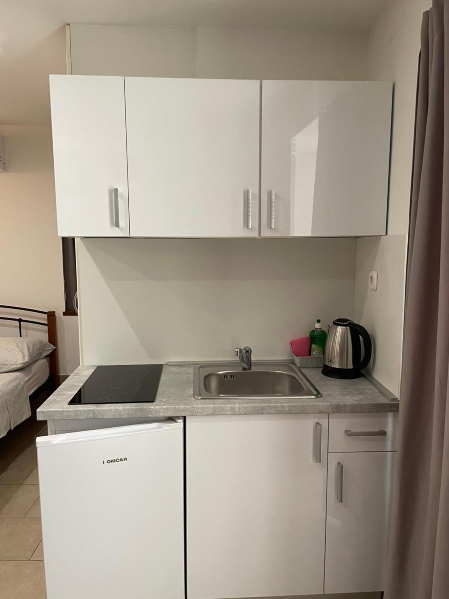 Apartman Pundinica Каштела Экстерьер фото